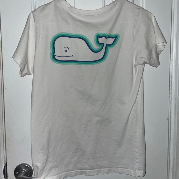 S Vineyard Vines Whale T-Shirt - Picture 2 of 3